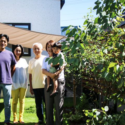 スピード対応で大真面目の享栄工業さん！大満足のお庭が出来ました。 アイキャッチ画像